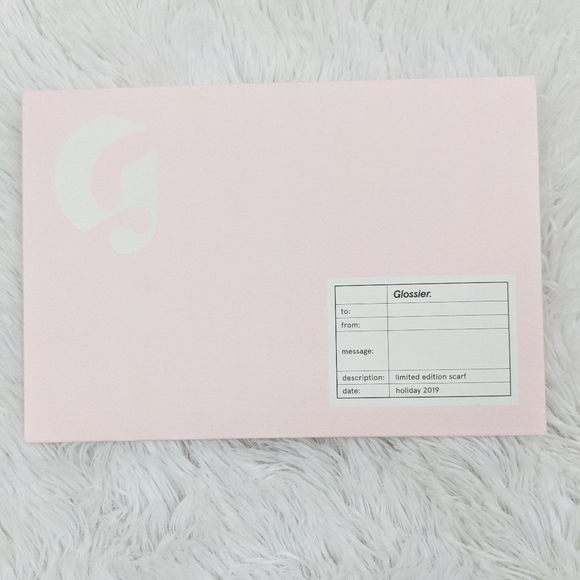 Glossier - Picture 2 of 2